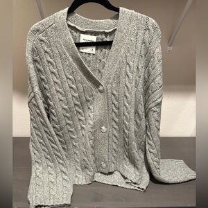 Abercrombie & Fitch Light Gray Cable Knit Sweater NWT
